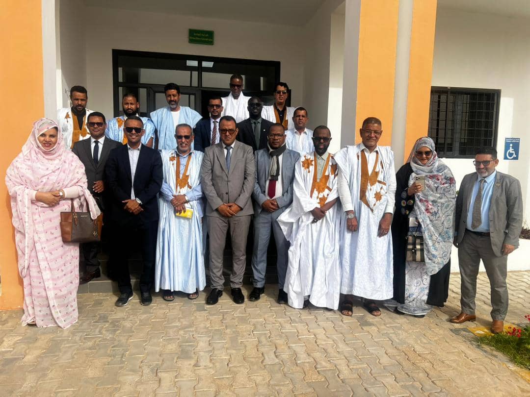 نواب وأطر وفاعلون من المجتمع المدني يزورون المدرسة الوطنية للإدارة والصحافة والقضاء