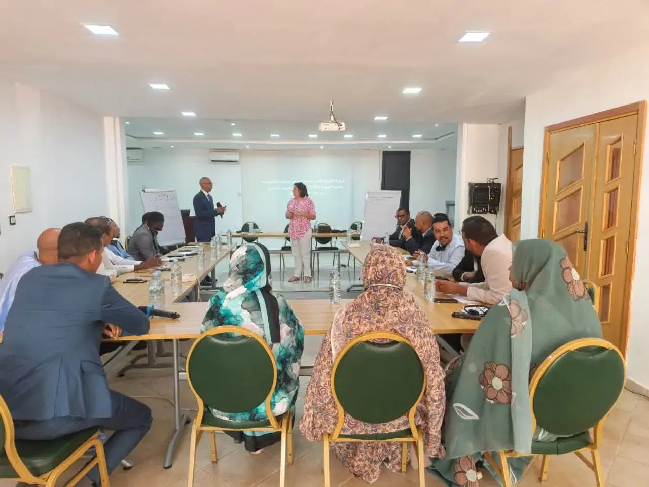 وزارة العدل تطلق ورشتين لتكوين القضاة وكتاب الضبط بالمحاكم المتخصصة
