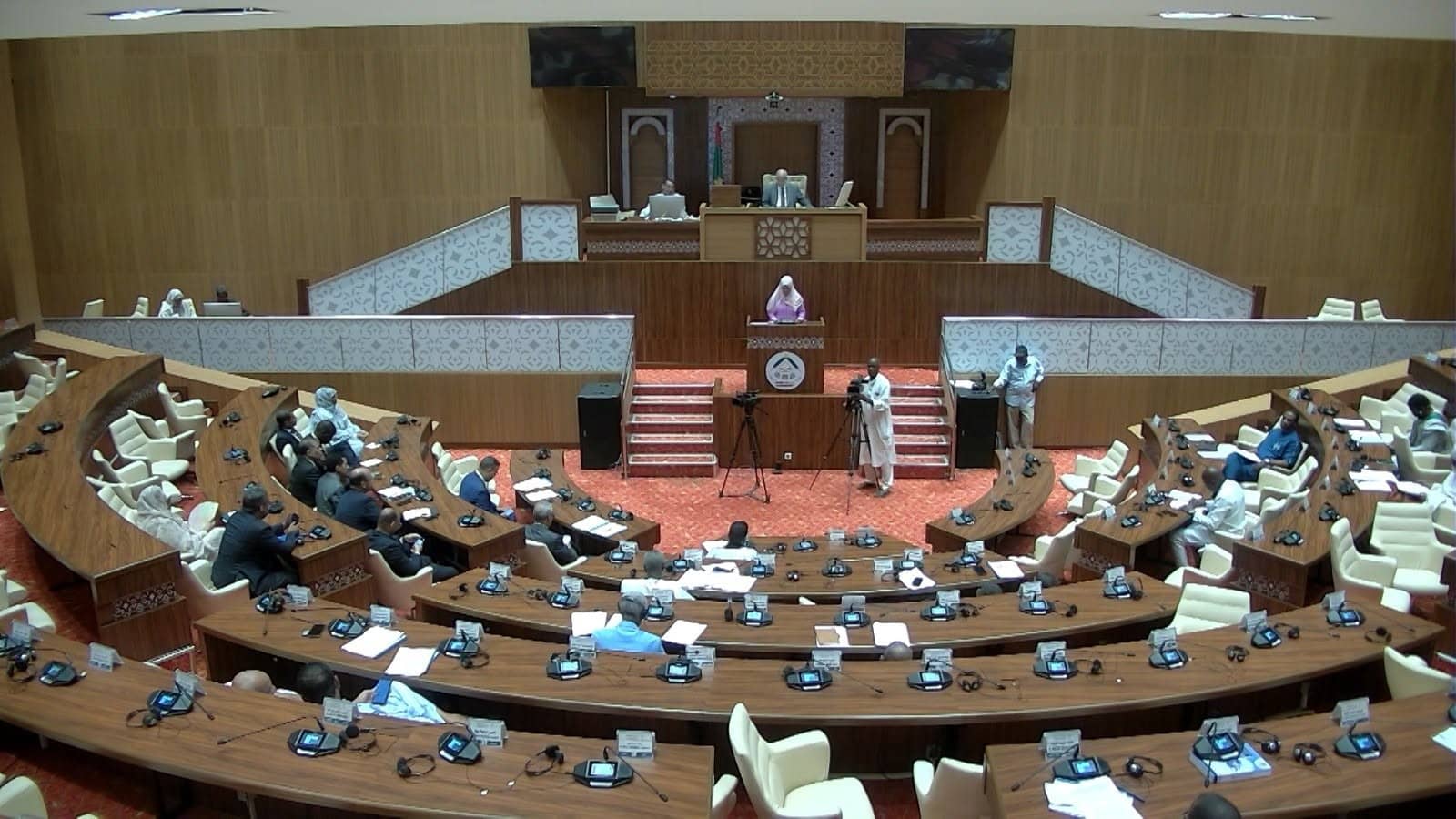 الجمعية الوطنية تصادق على ثلاثة مشاريع قوانين لتمويل الكهربة الريفية والحماية الاجتماعية