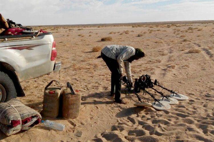 وفاة خمسة منقبين وإنقاذ ستة بعد تعطل سيارتهم في تيرس زمور