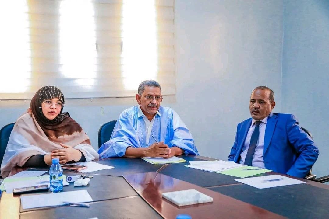 بلدية عرفات تعقد دورتها العادية الثانية وتناقش تسوية وضعية عمال وتعويضات السفر